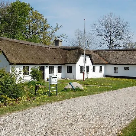 Holiday home Holiday Knudsbjergvej B- 2382